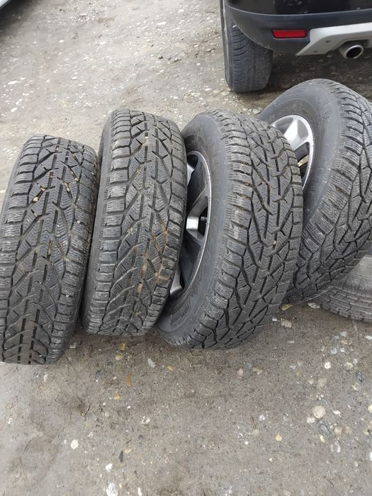 Cauciucuri 2015/65 R16