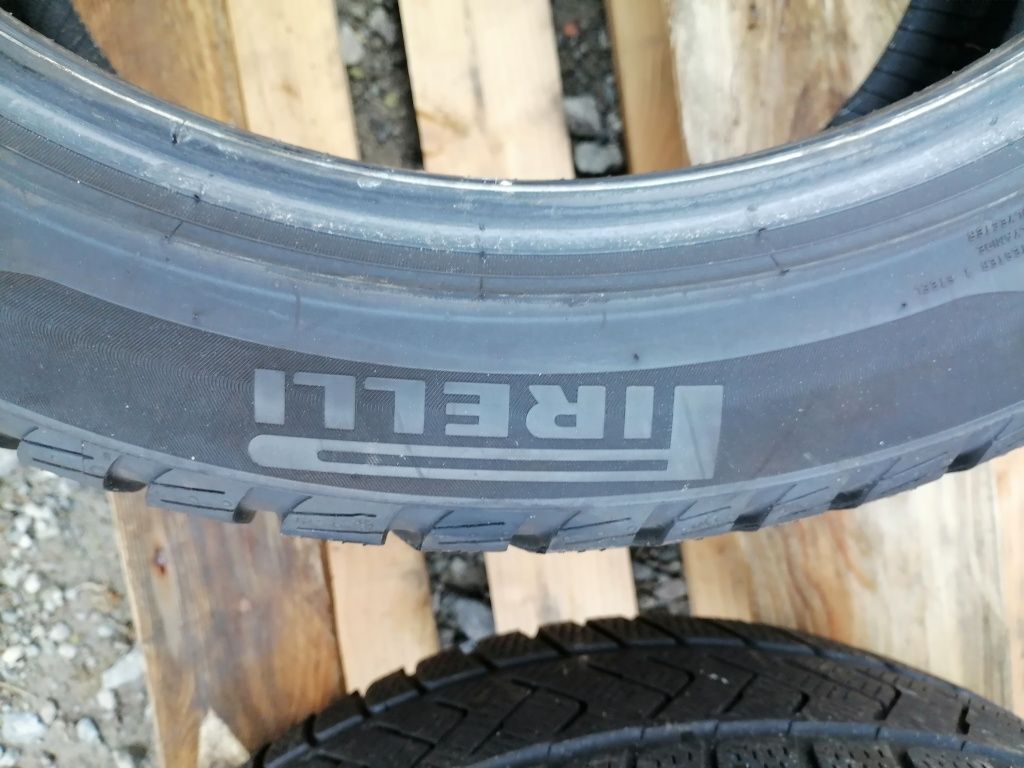 235 45 R 18 PIRELLI ДОТ 3422