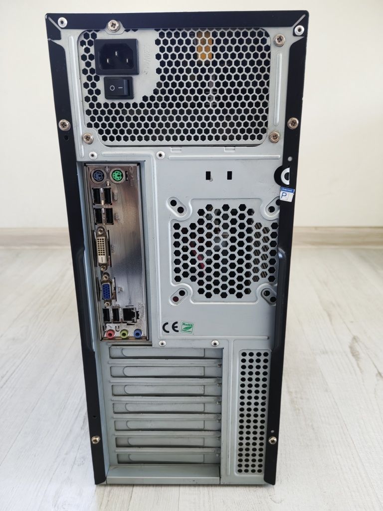Продаётся пк процессор i3-2100 4g оперативки жёсткий диск на 1 терабай