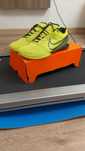 Маратонки NIKE чисто нови