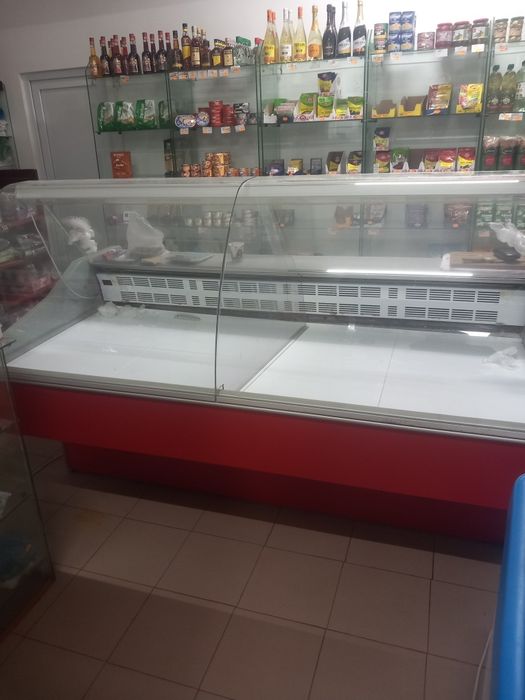Vitrină Frigorifică