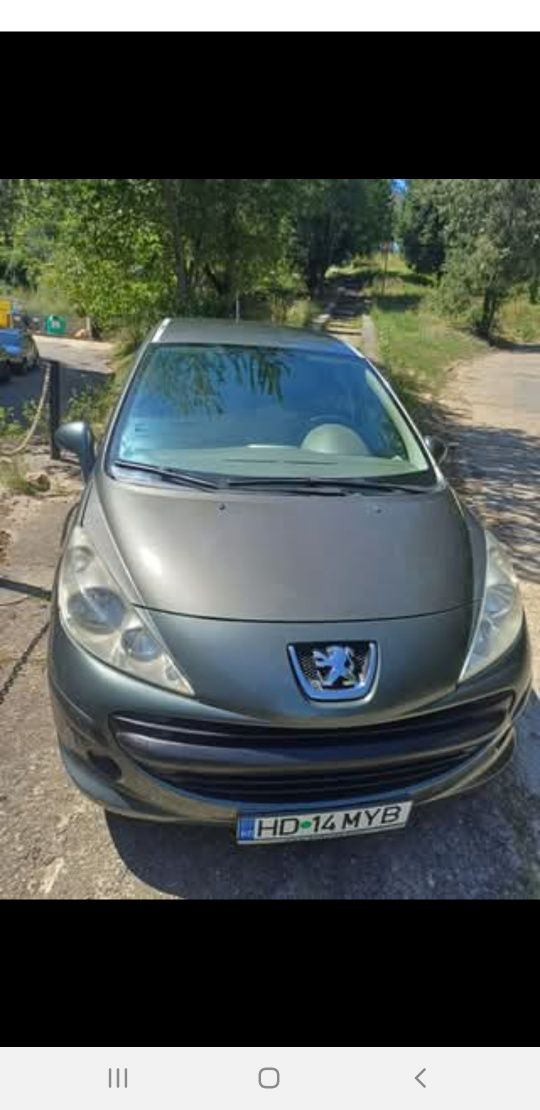 OFERTĂ  AZI 550 fix Peugeot 207 Benzină  și Gaz Clima Ac Function