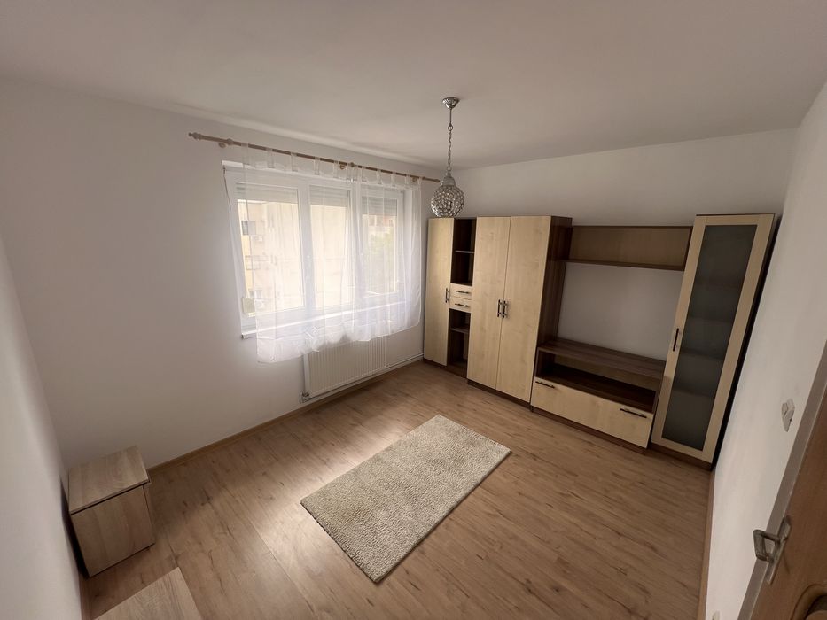 Vand sau schimb Apartament 2 camere Central