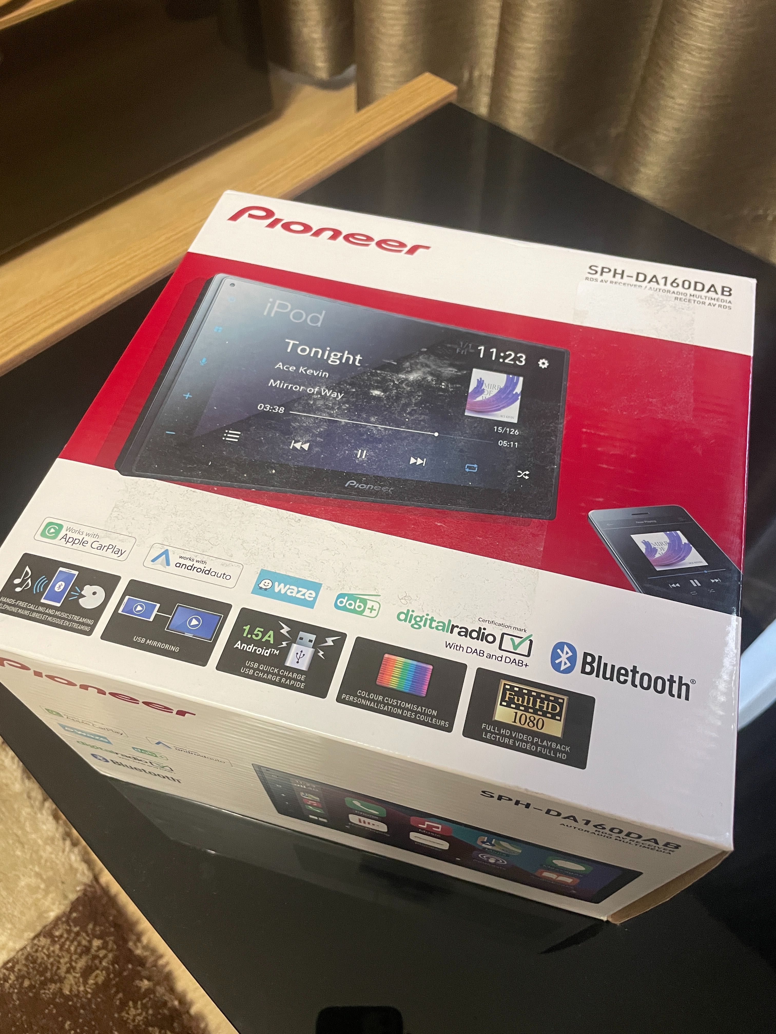 Navigație Multimedia Unit Pioneer SPH-DA160DAB, 6.8 " touch screen