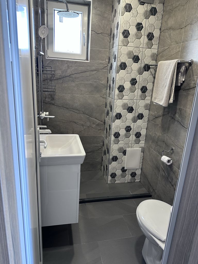 Продава се Мезонет в Шумен, Добруджански - 120 кв.м за 1600 €/кв.м - Снимка #1