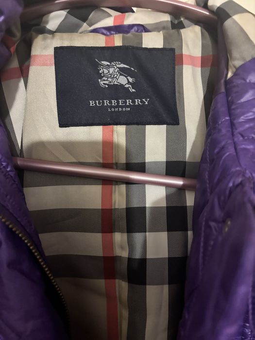 Burberry яке лилаво