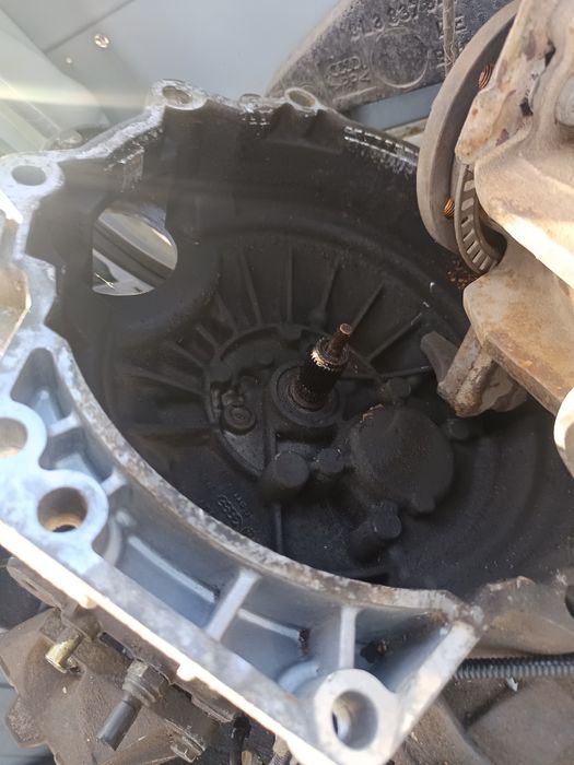 Скоростна кутия за Ауди А3/голф 4 1.6 101 к.с