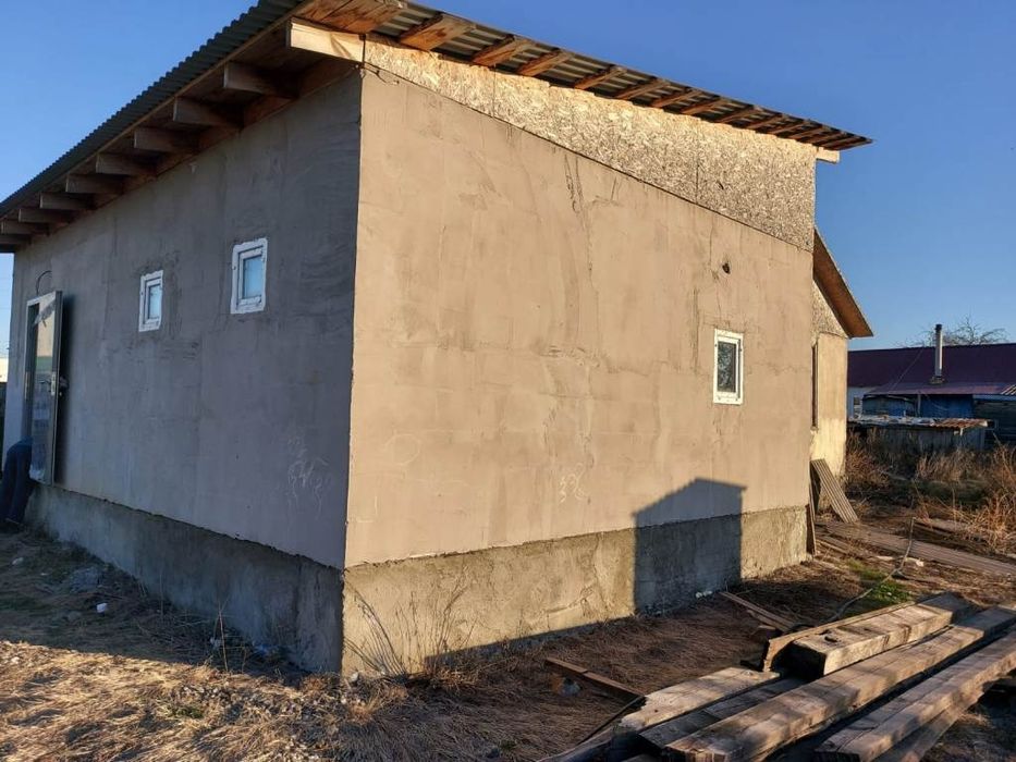 Продам дом на сенобазе г.щучинск 4.5миллионов торг