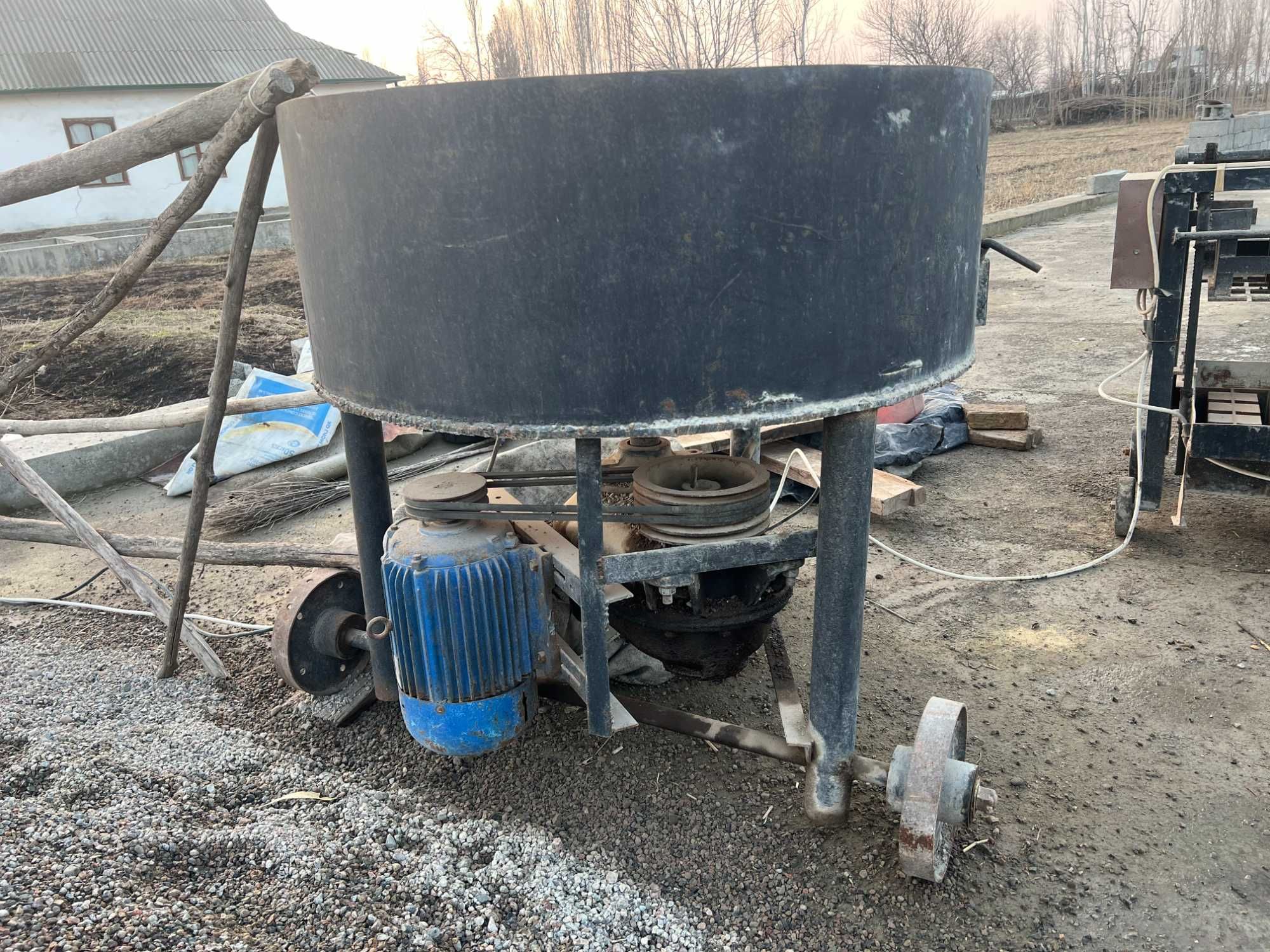 Шлакаблок апарати / Shlakablok aparati