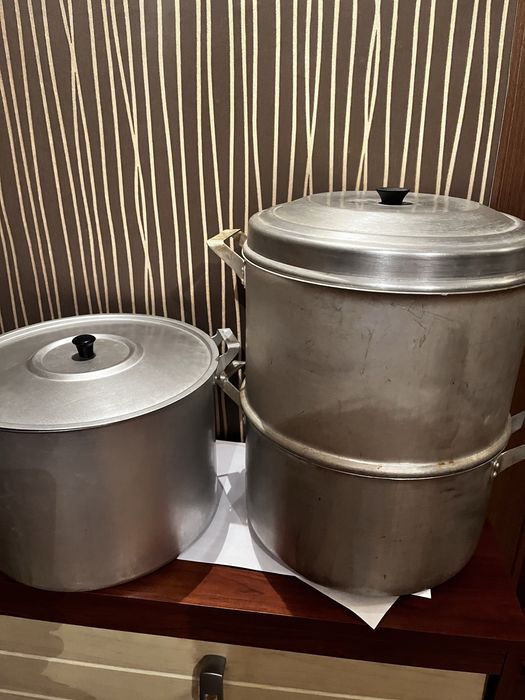 Продается кастрюля алюминевая 7 л, мантница на 4 листа