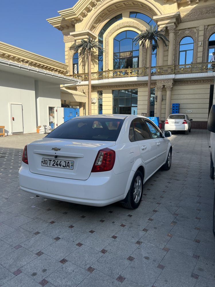 Gentra 2017 avtomat full sotiladi 9500$ samarqand shahar