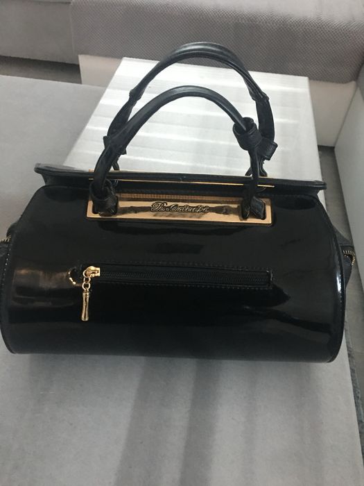 Чанти много малко използвани