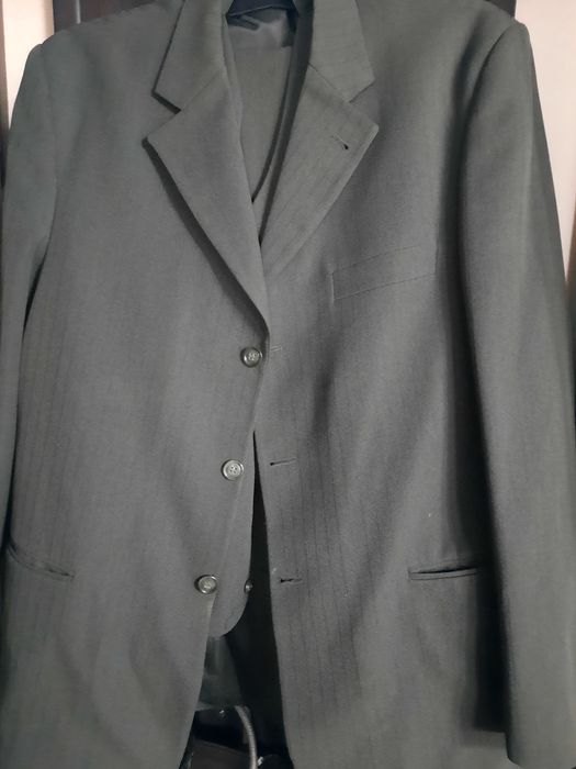 Продам костюм мужской  б/у.у