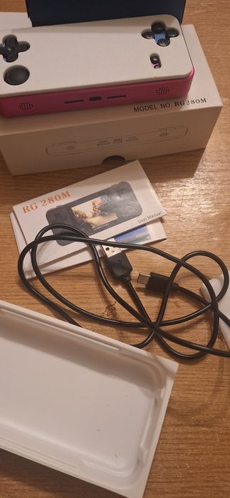 Anbernic midel RG280M