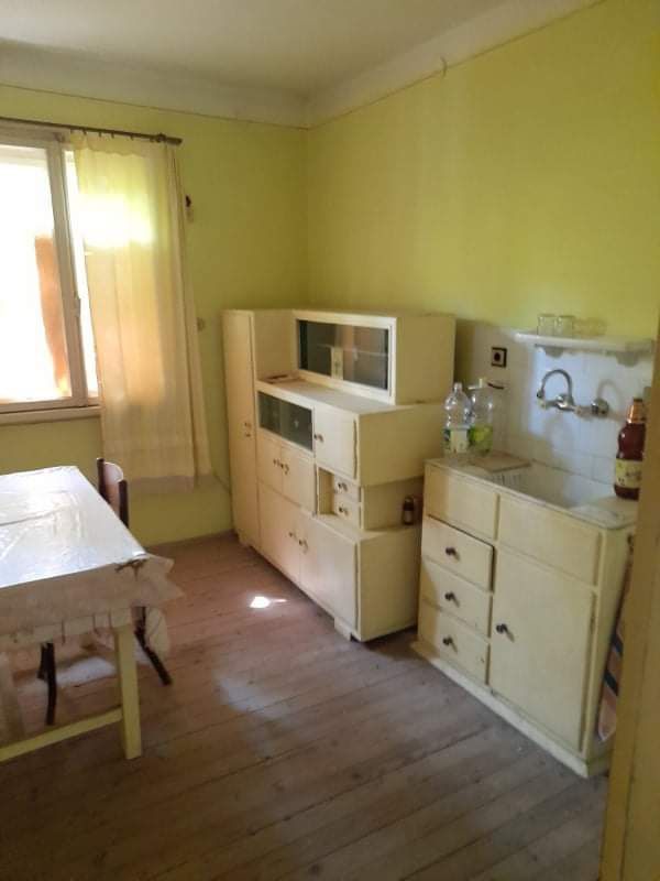 Продавам къща в Галиче