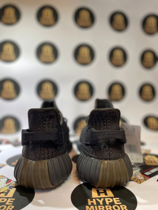 Adidasi Yeezy 350