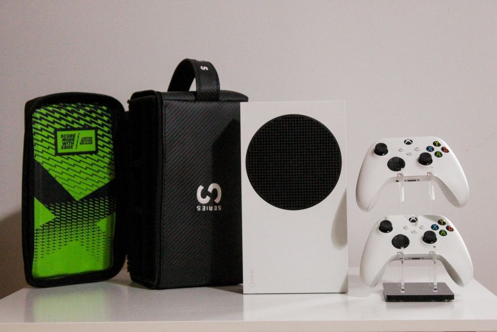 Bundle Xbox Series S Alb 512GB