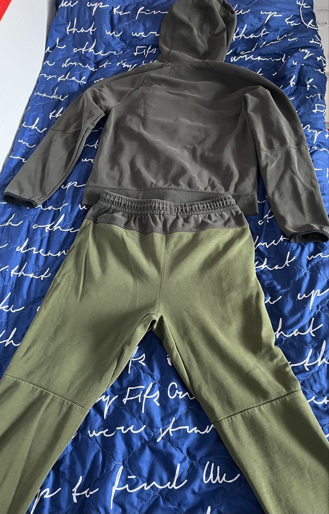 Nike Tech Fleece оригинален