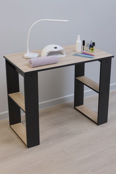 Маникюрные столы в наличии