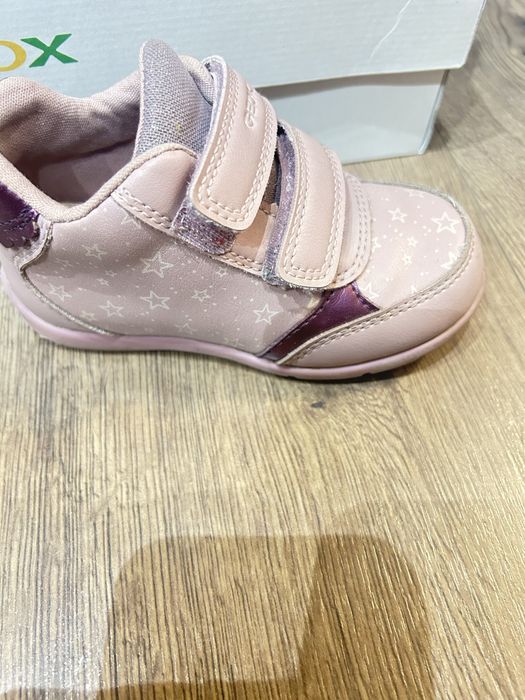 Обувки Geox р-р 23 в розов цвят