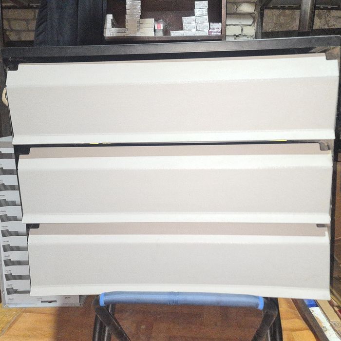 Полка, ящик для сигарет