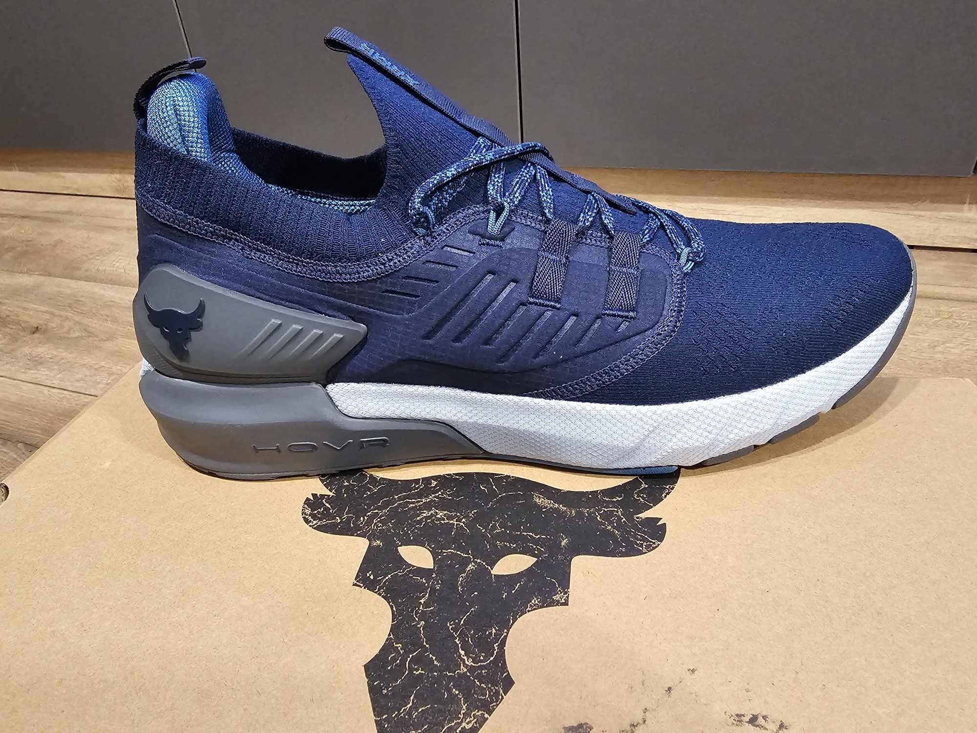 Under Armour UA Project Rock3 номер 49,5
NY/GRY / BLEU MARINE/GRIS
HOV