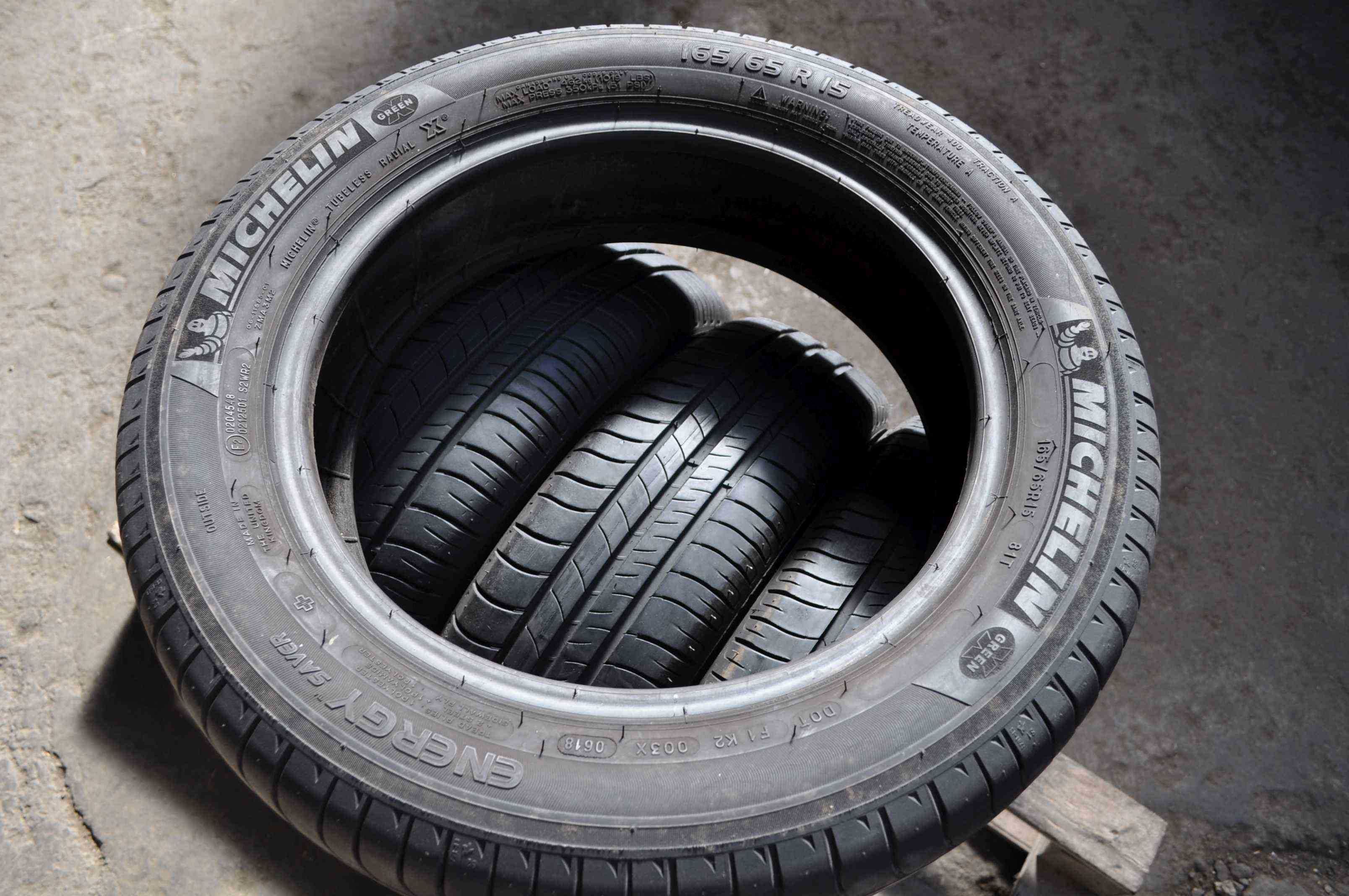 SET 4 Anvelope Vara 165/65 R15 MICHELIN Energy Saver + 81T