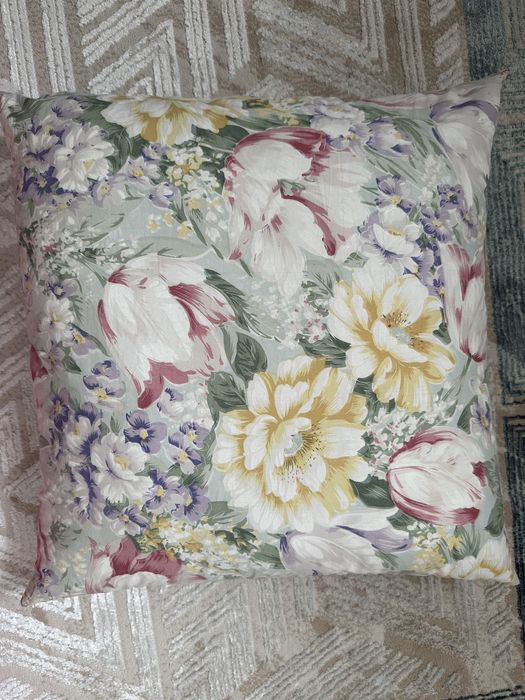 Продам подушку пух перо