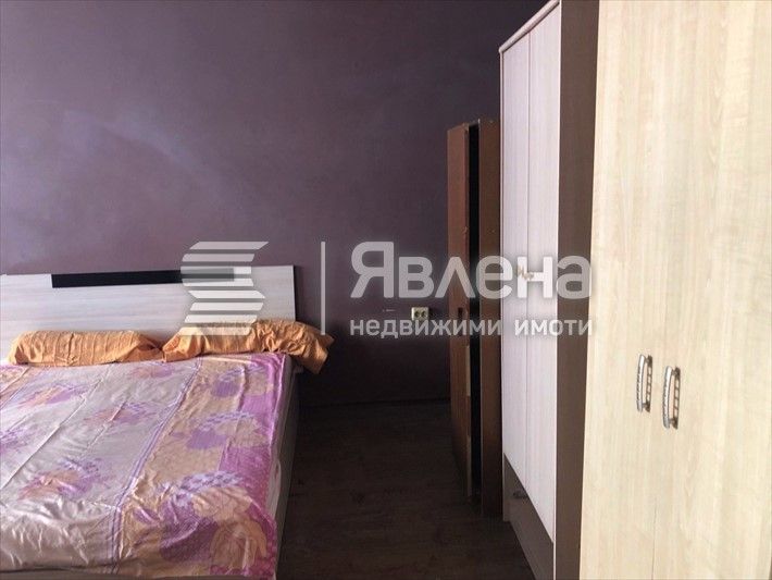 Продава се Тристаен апартамент в Бургас, Изгрев - 73 кв.м за 1261 €/кв.м - Снимка #2