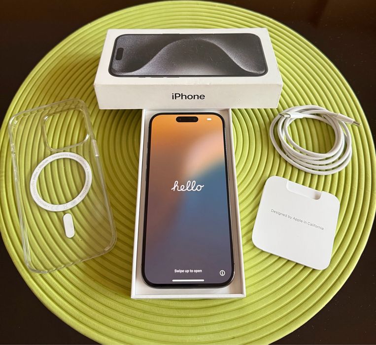 Iphone 15 Pro Black Titanium 256GB НЕРАЗЛИЧИМ от НОВ