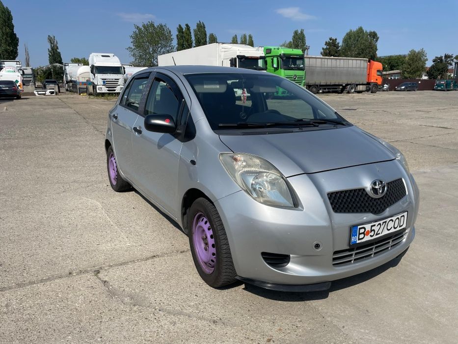 Toyota Yaris Benzina