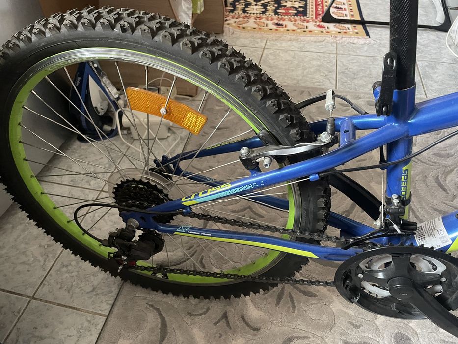 Vand Bicicletă,aproape nouă ,foarte putin folosită