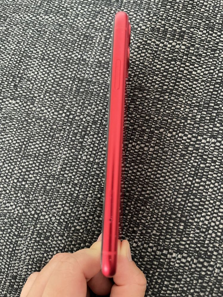 Iphone 11  64GB Red Unlocked
