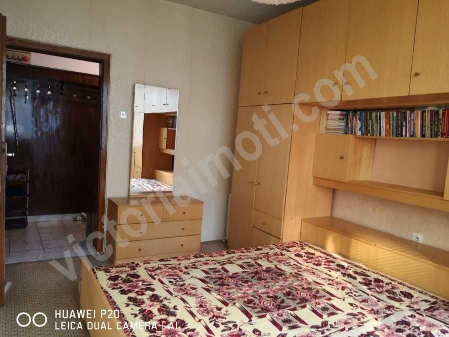 Продава се Тристаен апартамент в Велико Търново, Център - 97900 кв.м за 1 €/кв.м - Снимка #5