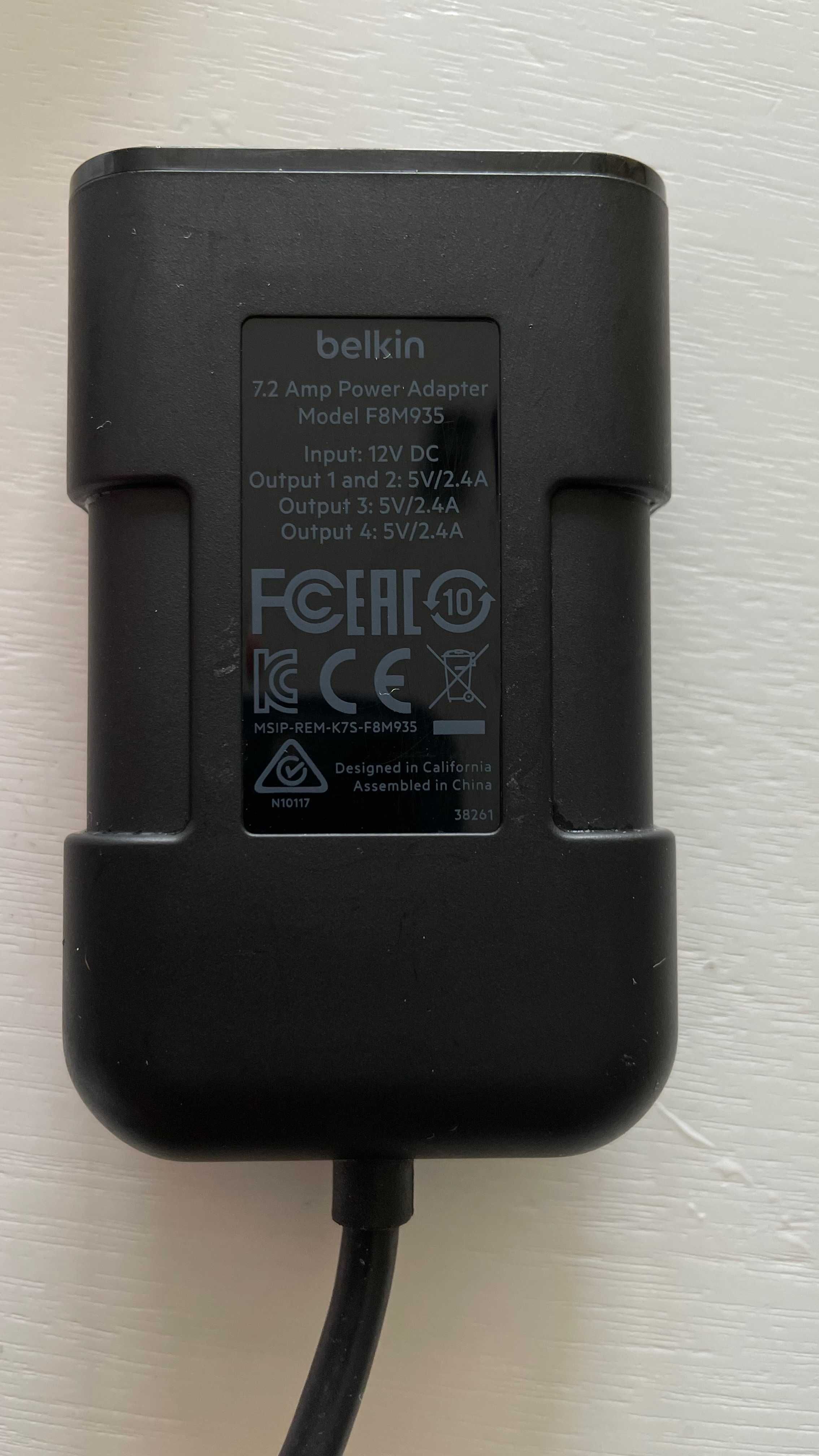 Адаптер-разветвитель Belkin F8M935 для прикуривателя