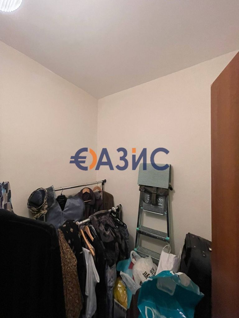 Продава се Двустаен апартамент в Обзор - 72 кв.м за 903 €/кв.м - Снимка #12