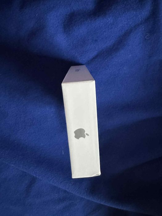 iPhone 17 pro max blue