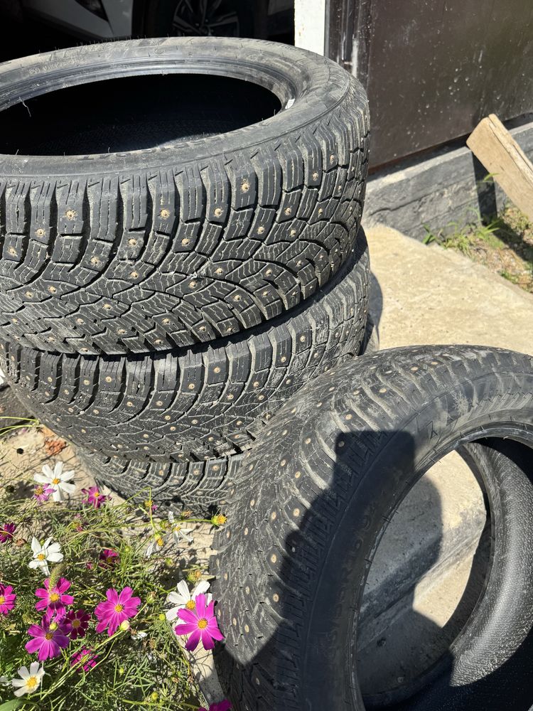 Продам зимние шины размер 16