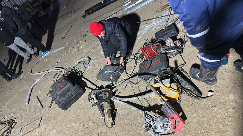 Вибратор 2 штук за 50 000 отдам