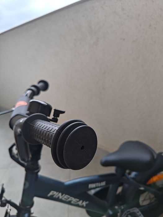 Bicicleta 12' nouă 2 ani