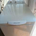 Mașină de spălat verticală ELECTROLUX