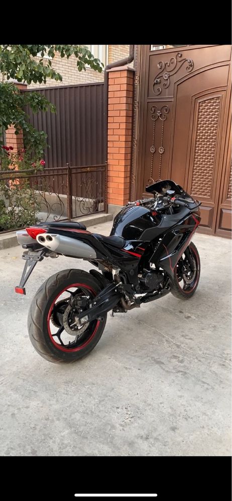 Srochna sotiladi Kawasaki