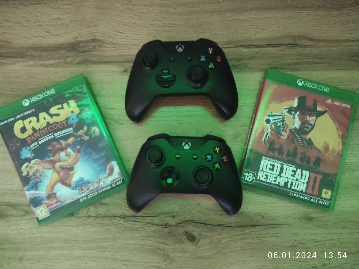 Игровая приставка Xbox one x