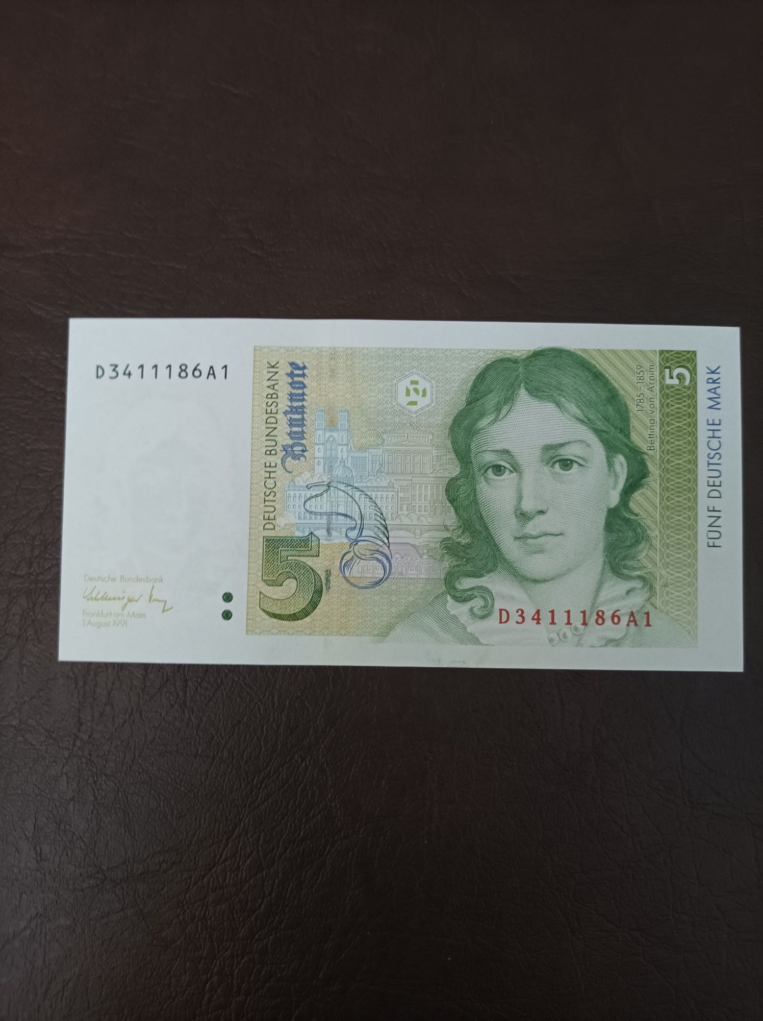 Банкнота пет германски марки.