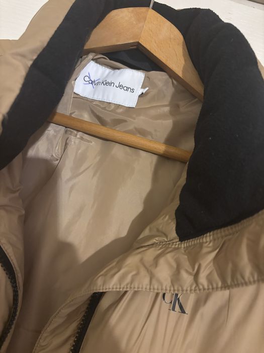 Calvin Klein пухени якета