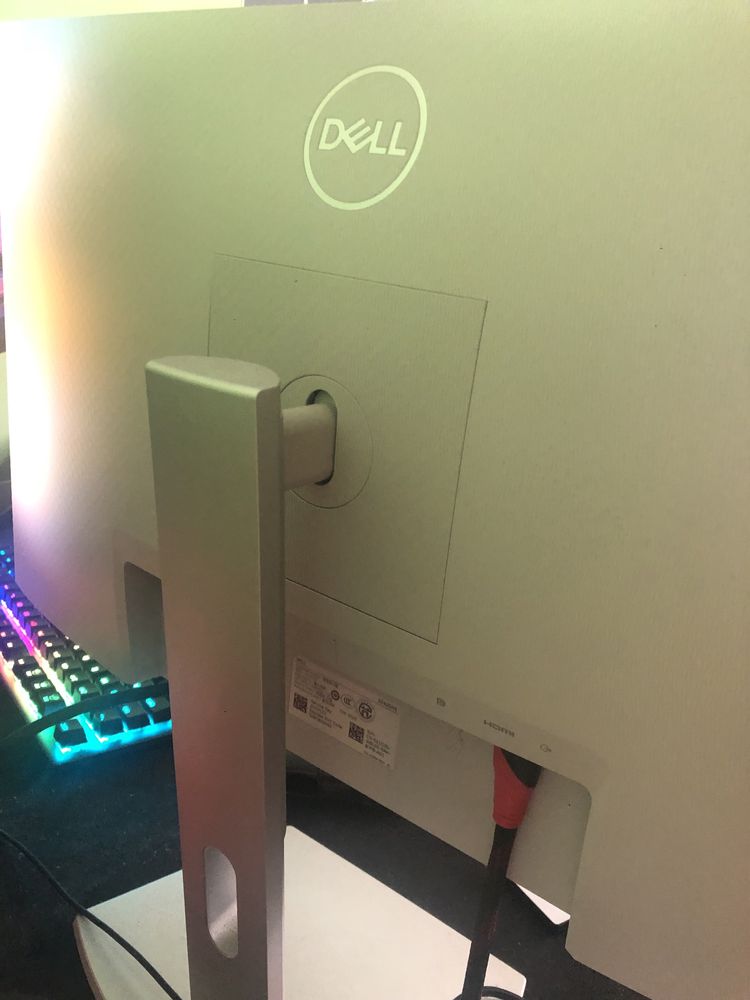 Монитор Dell 24” full hd