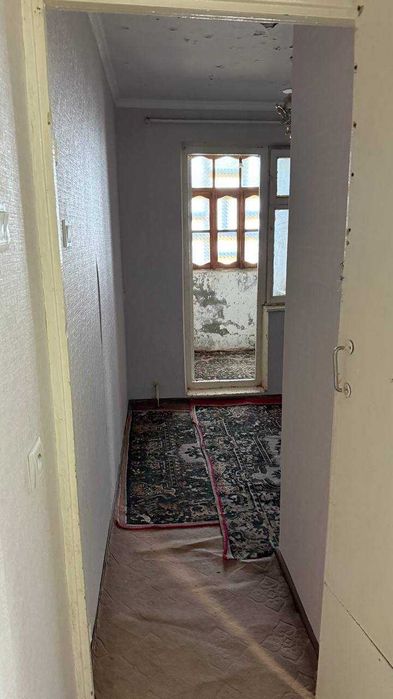 Продаётся 2х комн квартира на 3 этаже Ор-р Конечка мечеть