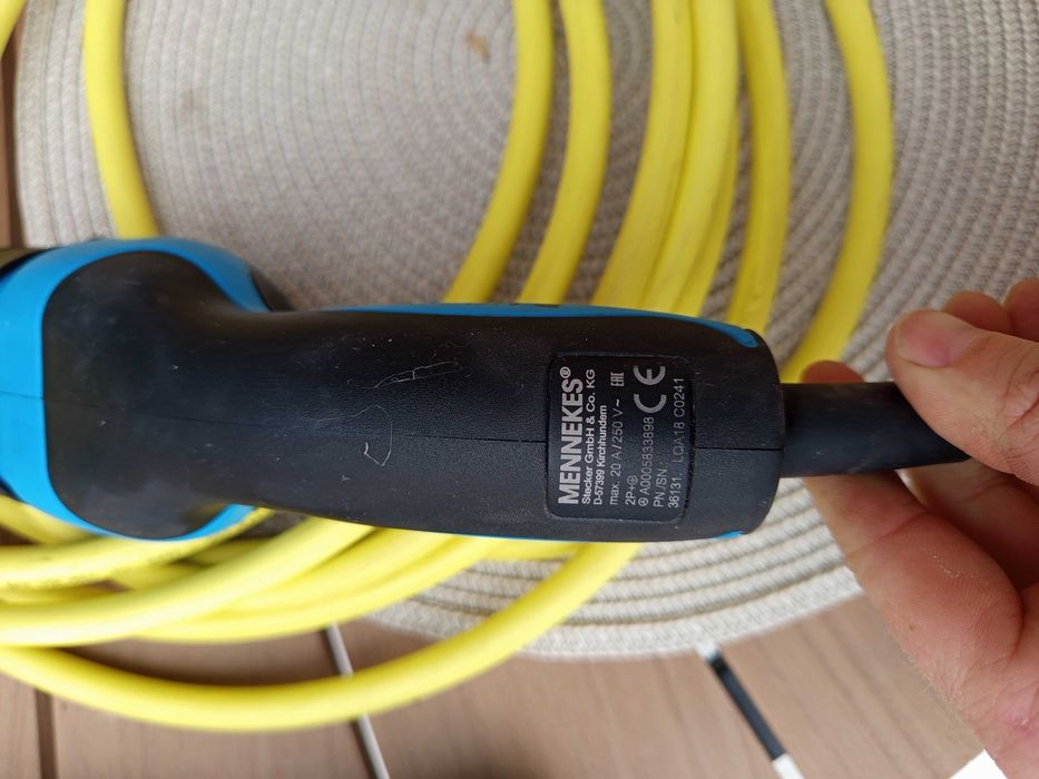 Кабел за зареждане на електрически автомобили тип 2  Mennekes 7 метра
