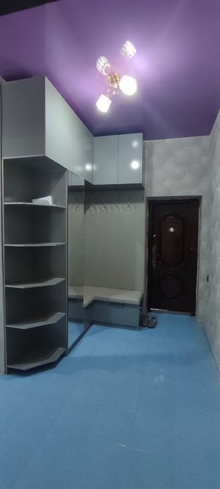 Аэрапорт янги дом 1 хонали 53 кв 1-этаж 6 т ховузи бор евро иккиламчиг