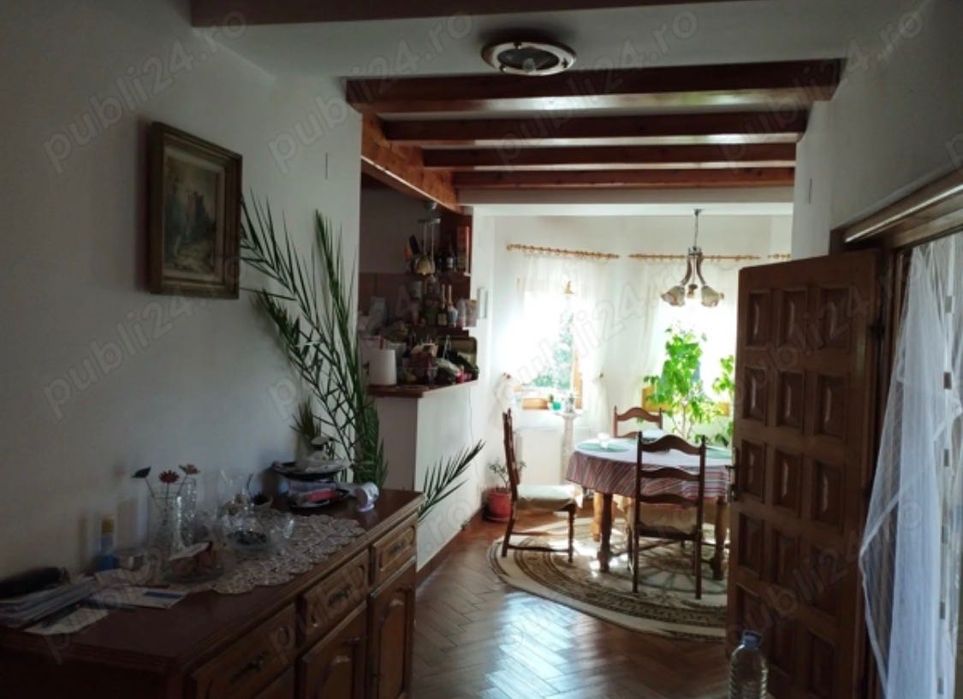 Breaza, casa stil tirolez, zona insorita